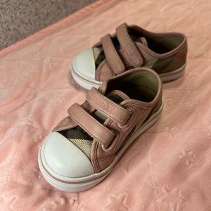 Burberry toddler girl shoes